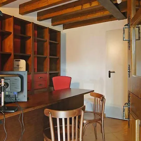 La Casa Del Abuelo Justo Minagon